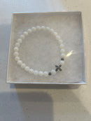 Keepsake Mother-of-Pearl Bracelet