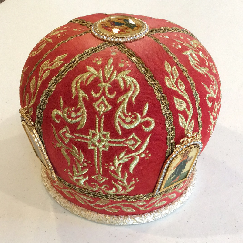 Red Priest’s Mitre